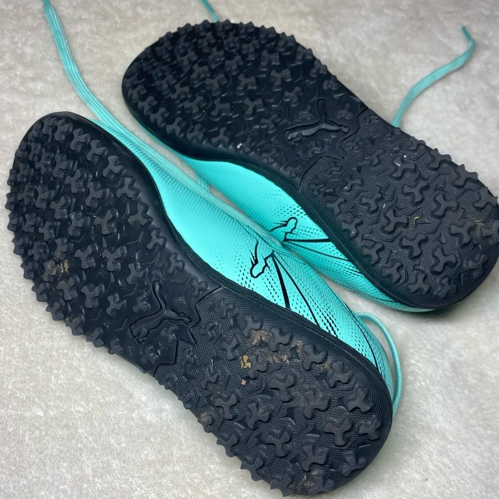 ♥️ Puma Soccer Shoes Kids Size 12 (5/6 years) - Picture 6 of 9
